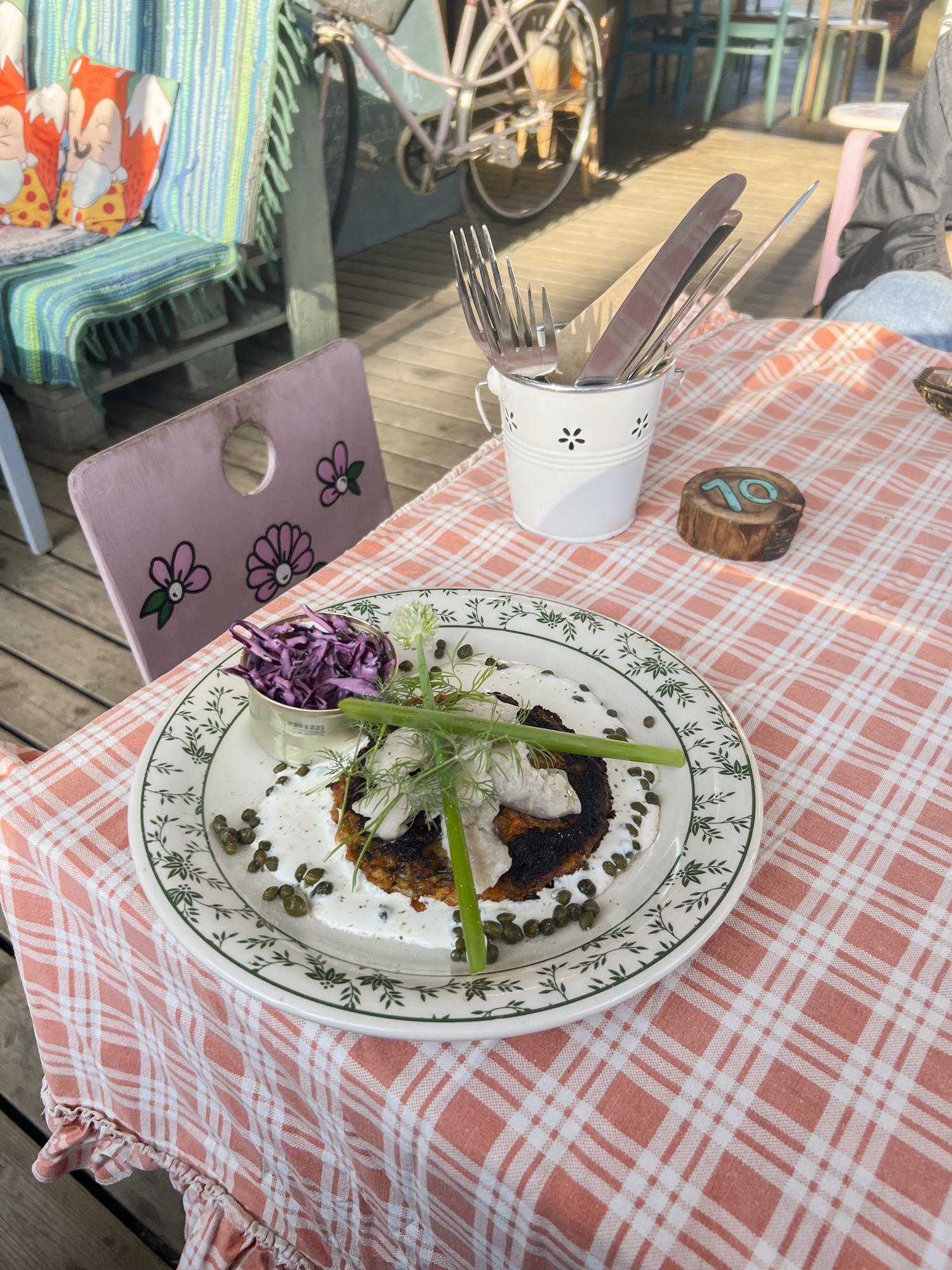 Soomes sai järjekordse karistuse „sarisöömar“ – mees, kes on alates 1990. aastatest restoranides külmi arveid teinud