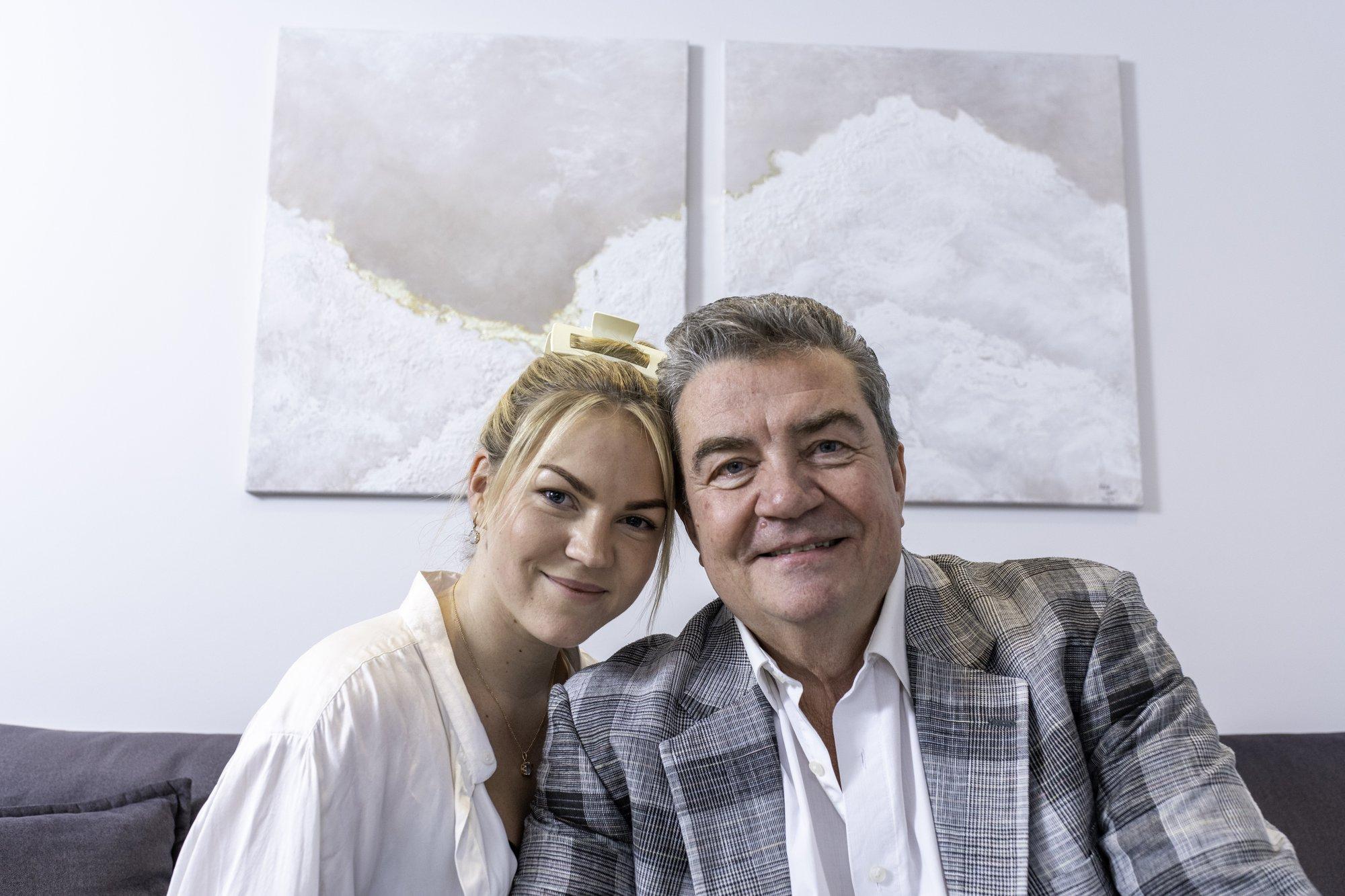 Karl Madis ja tema noor elukaaslane Maris soovisid suhet alguses ka lähedaste eest saladuses hoida: põhjus oligi vanusevahes!