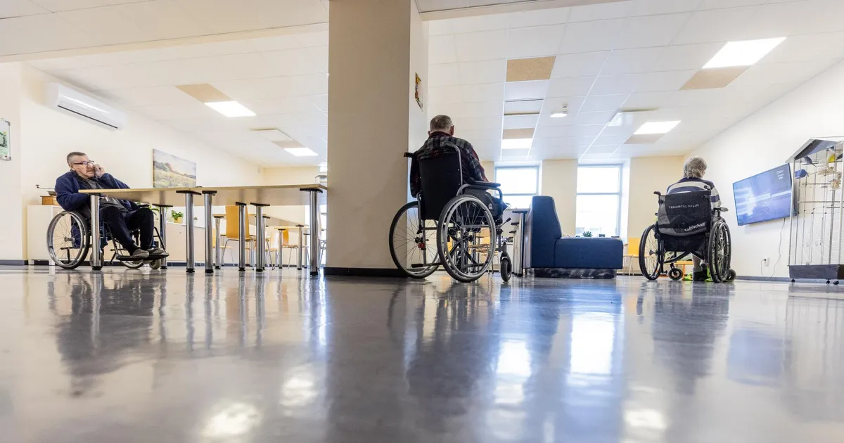 Tütar müüs ema korteri maha ja saatis ta hooldekodusse elama: ma tahan koju tagasi!