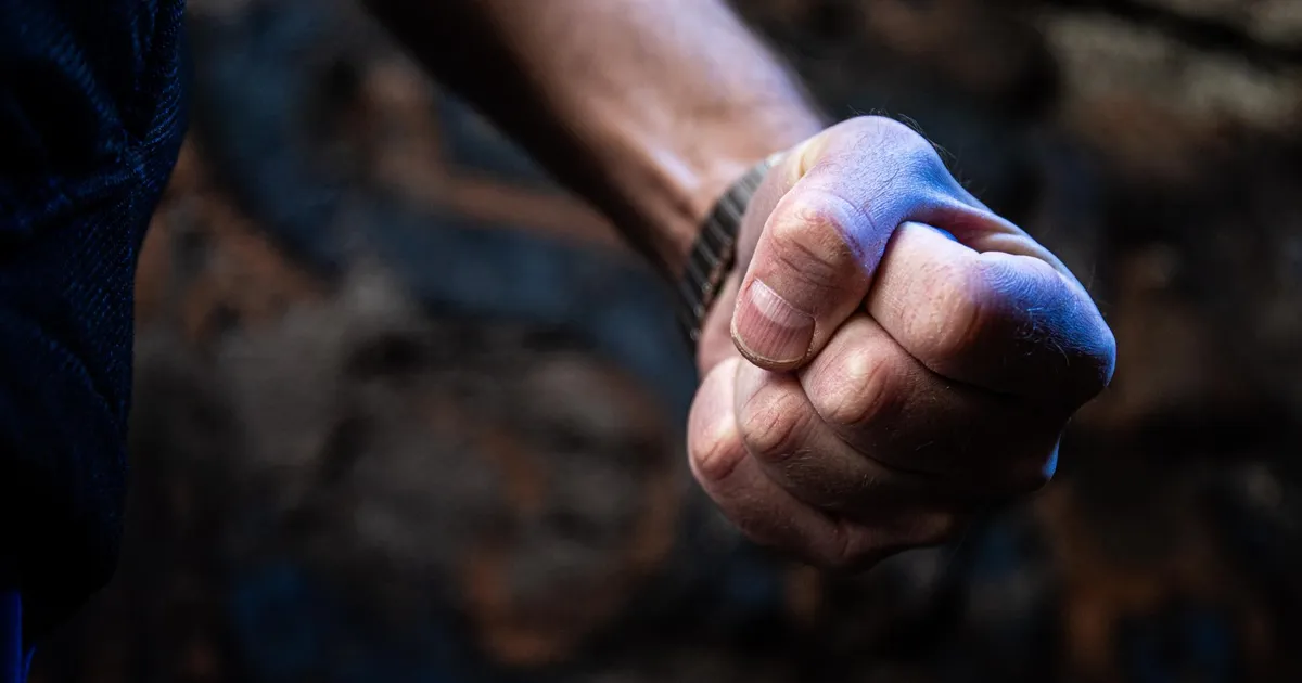 Joobes mees tegi emale viga