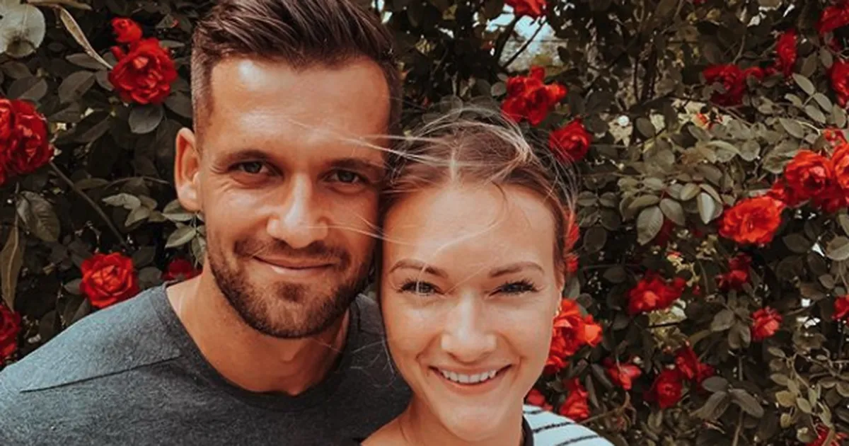 ARMSAD KLÕPSUD ⟩ Magnus Kirdi poeg sai ühekuuseks