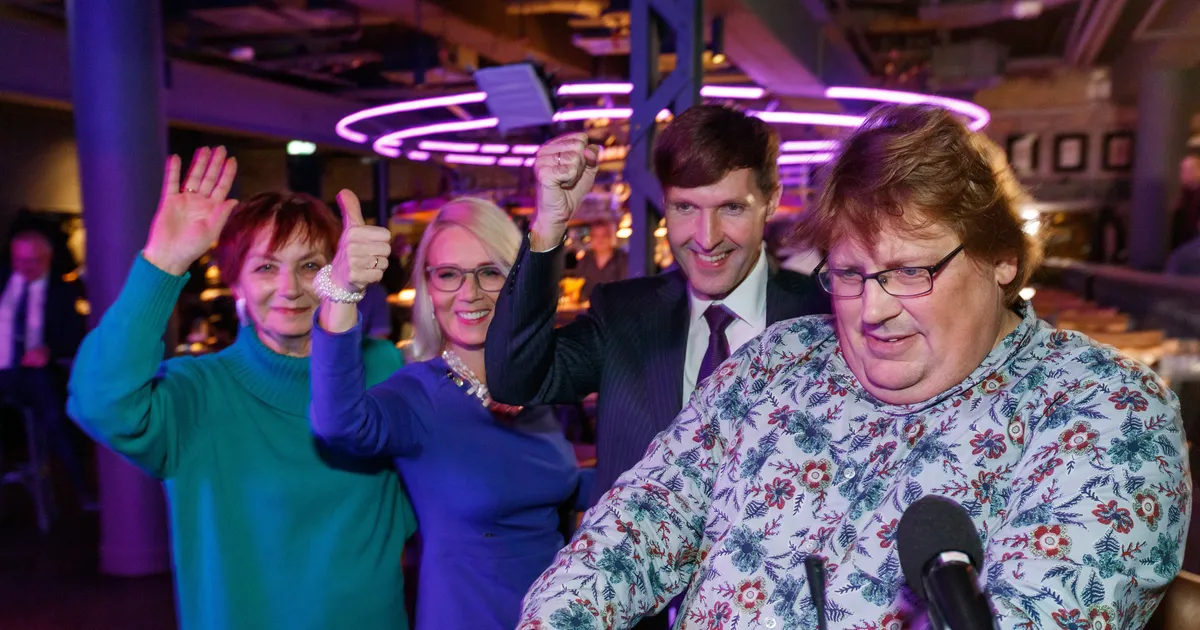 MEELITAVAD LIIKMEID ÜLE? ⟩ EKRE kahtlustab, et konkureeriv erakond ERK varastas nende andmebaasi