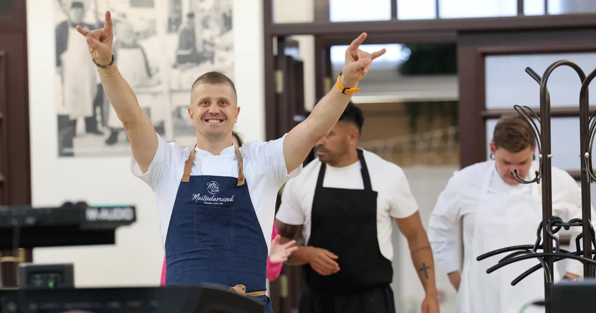 KLÕPSUD ⟩ «Tulime D-vitamiini järele!» Telekokk Joel Ostrat naudib perega lõunamaa päikest