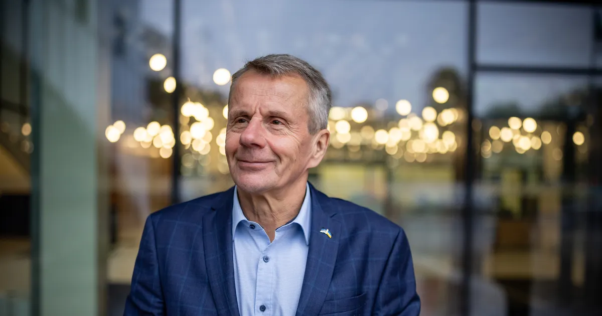 FOTO ⟩ Jürgen Ligi näitab oma uut maja: raha läheb nii, et tore on meelde tuletada, kuidas on olla vaene