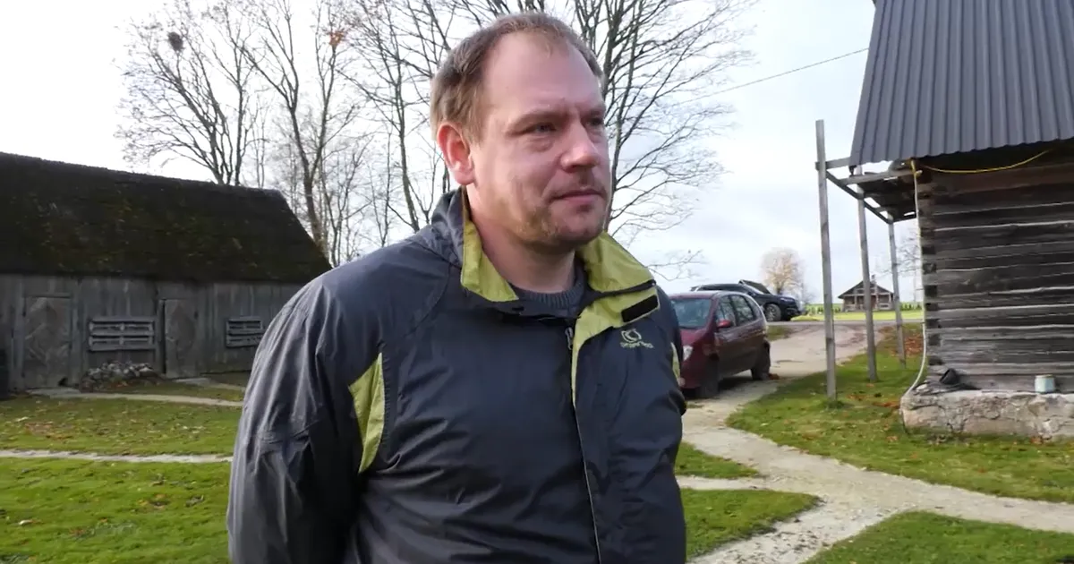 KOLM KUUD HILJEM ⟩ «Kuuuurija» saates olnud Erko Elmik elab endiselt hirmu all: eks sellel ta mängibki, et loobuksin