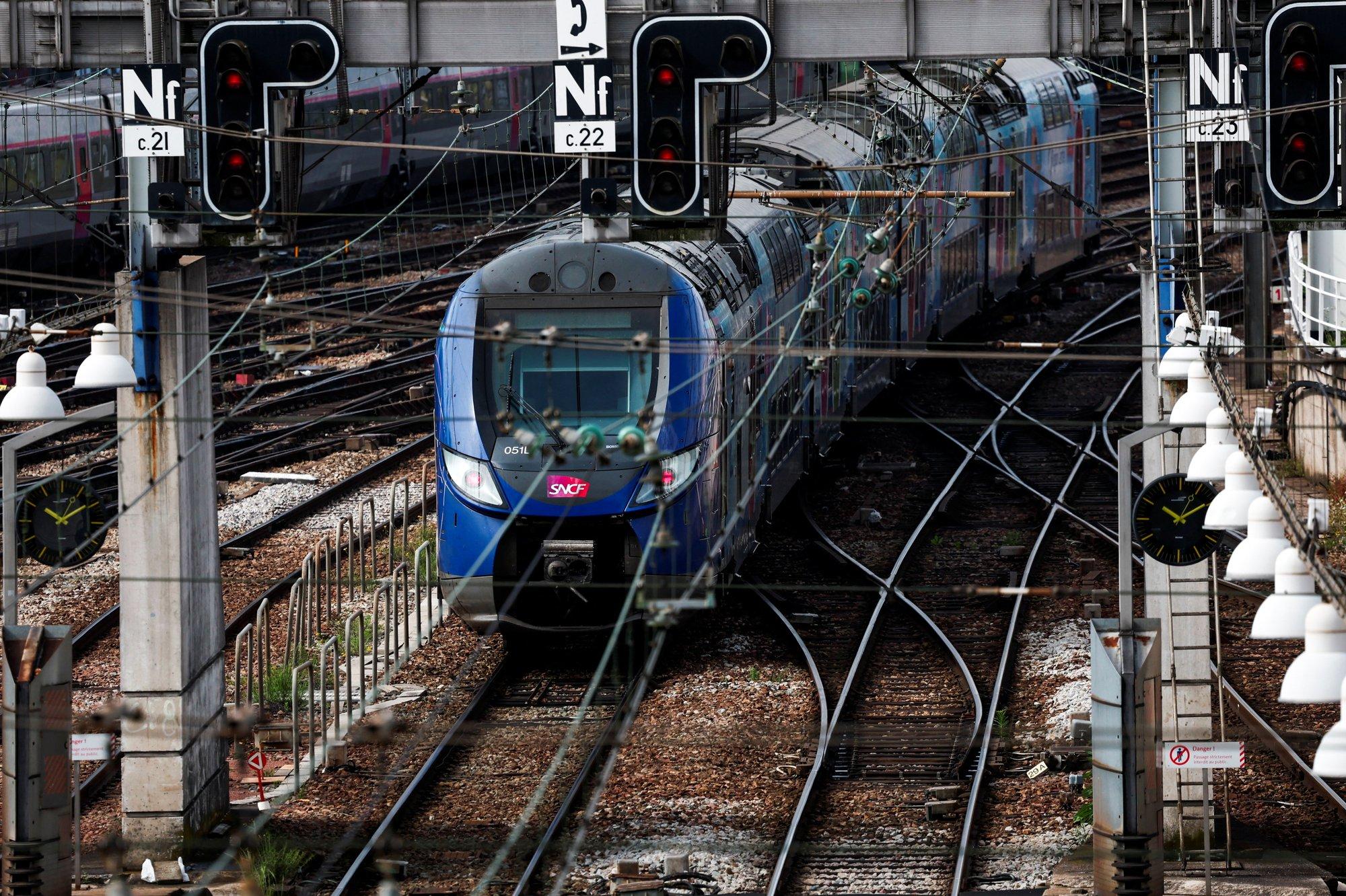 Pariisi lähedal rongis läks kakluses käiku kirves. Üks ohver kaotas väidetavalt käe