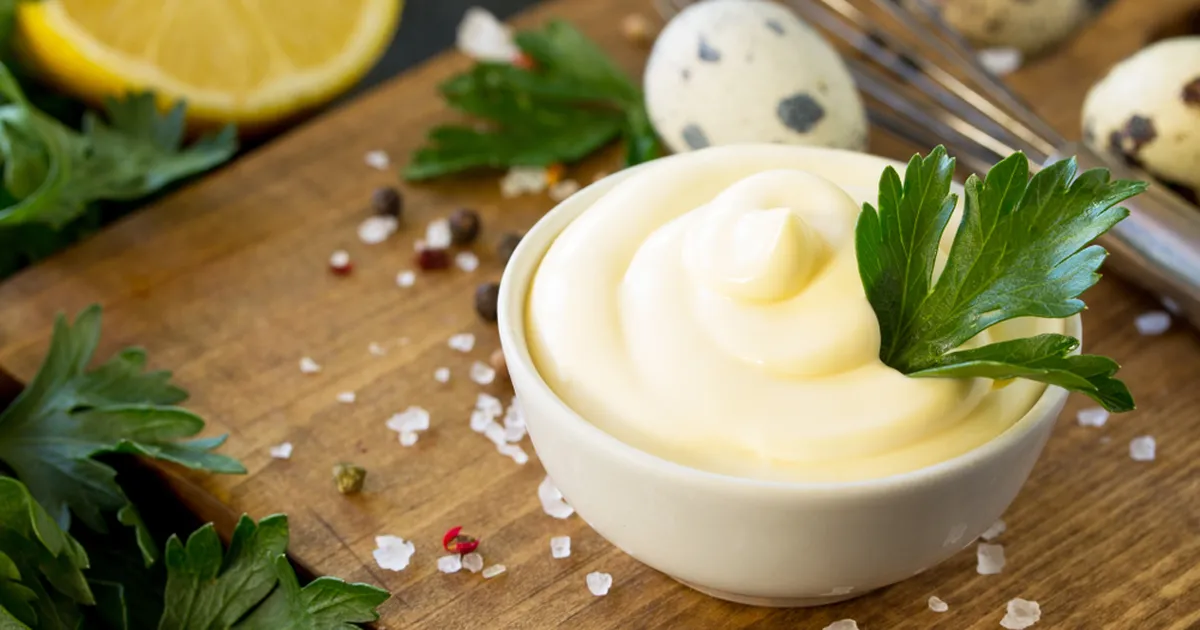 TRADITSIOONILIST SALATIT TEHA EI SAAGI? ⟩ Kallinenud majonees rikub Venemaal jõulud