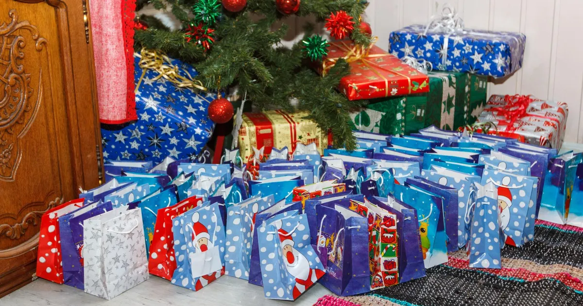 «Kõik oli lihtsalt suur kotitäis suvalist träni Temust!» Vanemate tehtud jõulukingid tekitasid lastele nördimust