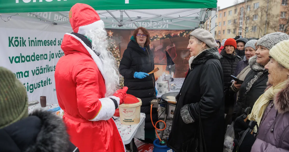 GALERII ⟩ Pannkookidest sokkideni! Vaata, mida müüdi Põhja-Tallinna suurel jõululaadal