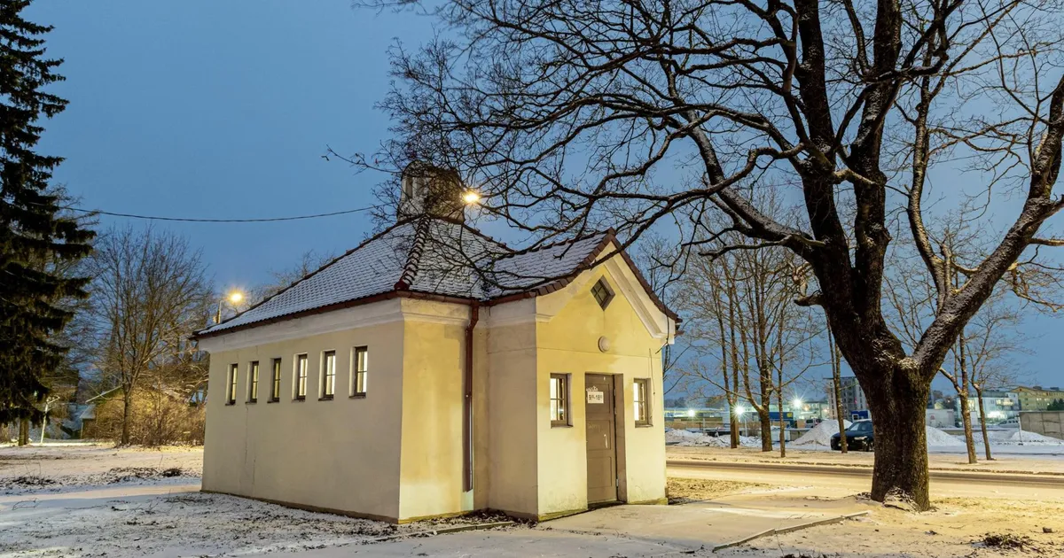 Pärnu kesklinna ainsasse avalikku käimlasse enam sularaha eest hädale ei pääse