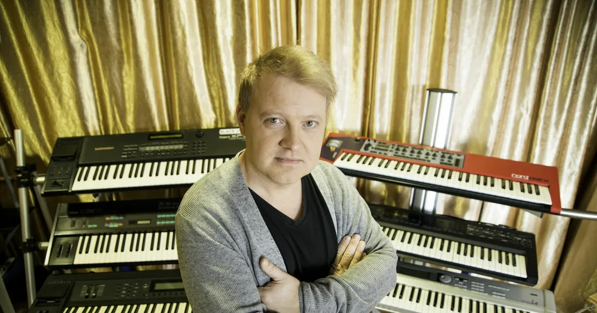 NÄDALA VASTAJA ⟩ Hitikirjutaja Sven Lõhmus on pidanud ootamatul põhjusel esinema ka tühjale saalile