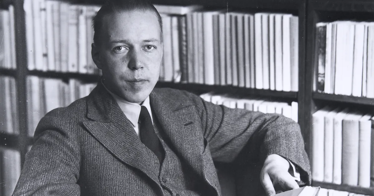 Tippkirjaniku sadistlik pool: soomlased on šokeeritud Mika Waltari salatekstidest