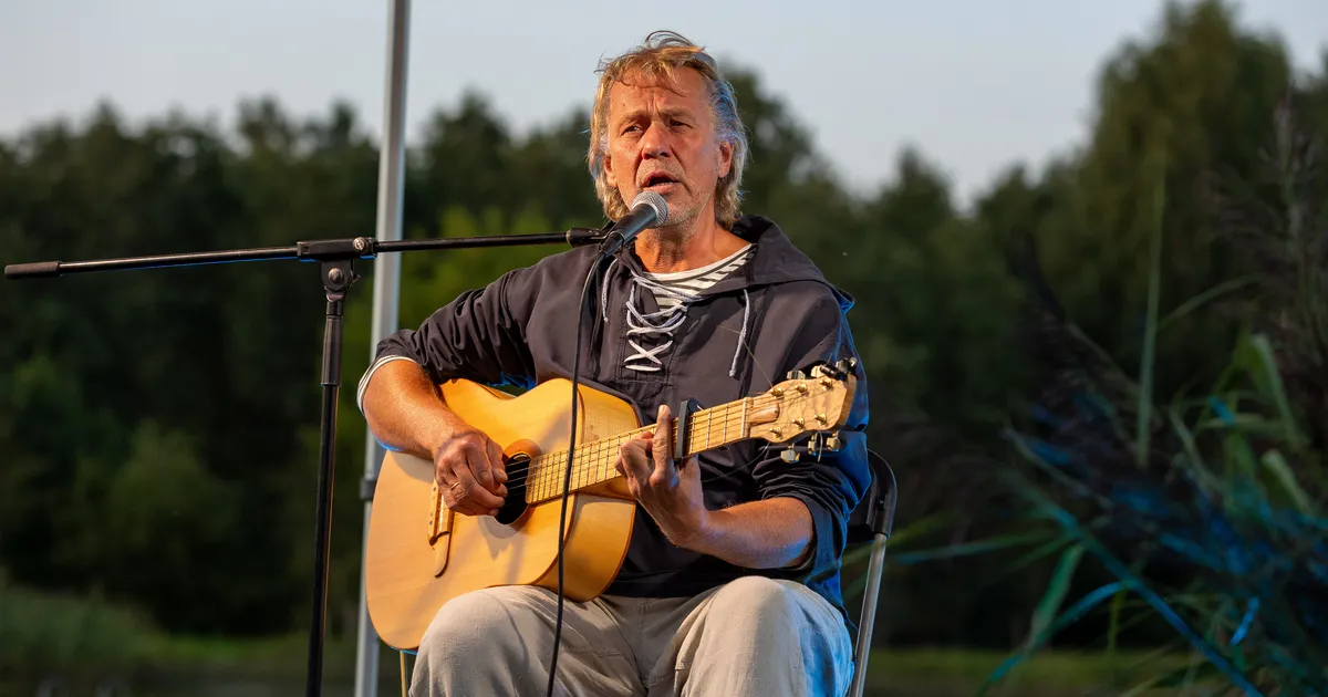 Jaan Tätte sõprusest Tõnu Ojaga: klatšime Eesti näitlejaid ja lavastajaid, nii et suu vahutab