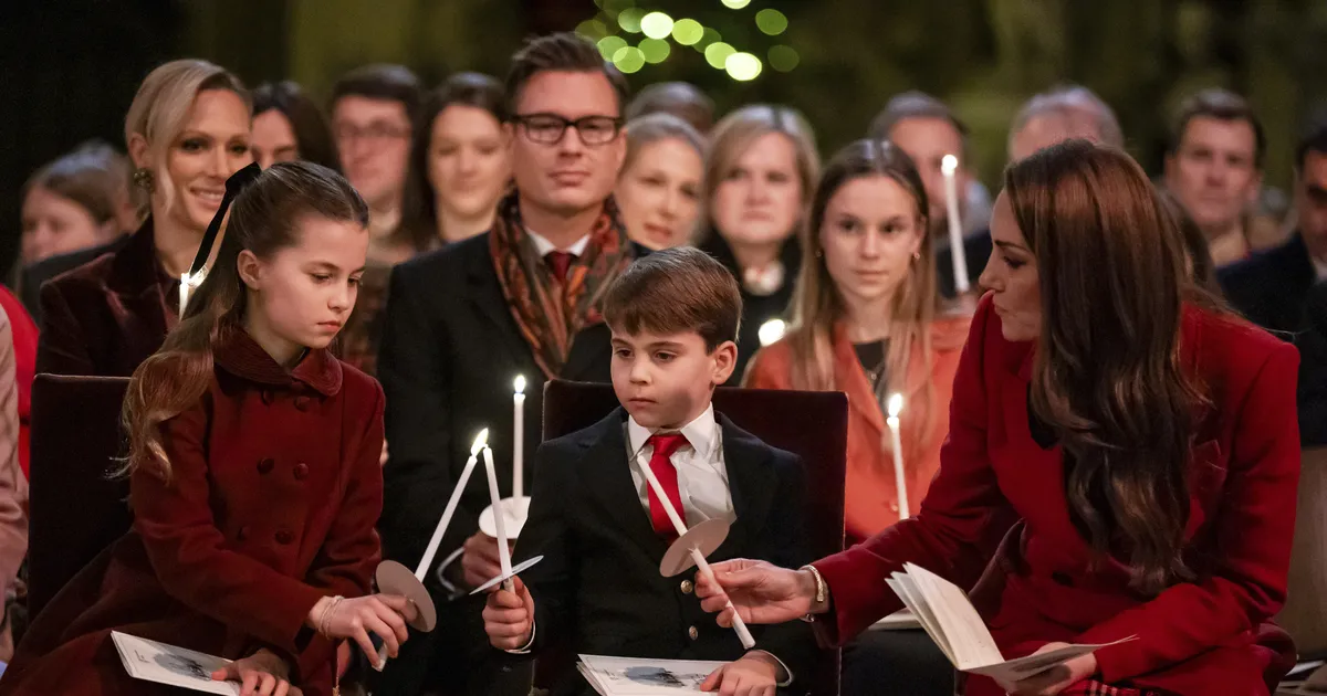 VIDEO ⟩ Keeruline aasta seljataga! William ja Kate avaldasid pere tänavuse jõulukaardi