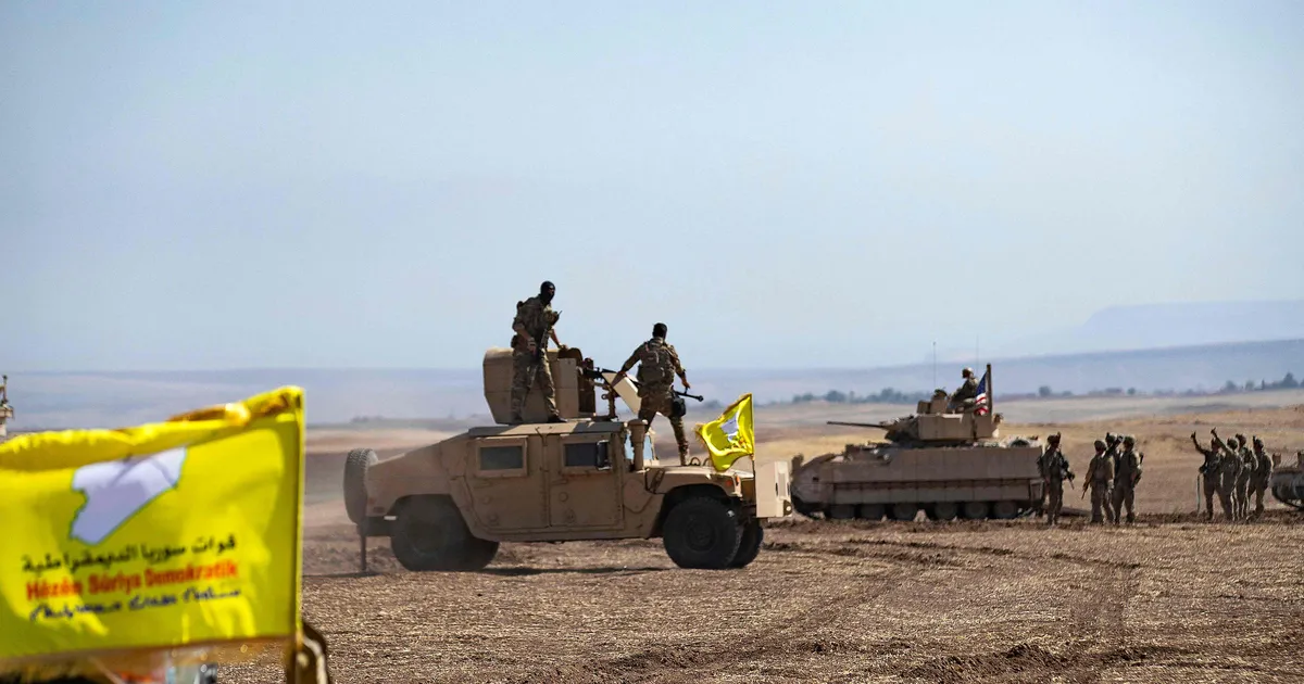 Türgi välisminister: kurdi võitlejatele ei tohi Süürias varju anda