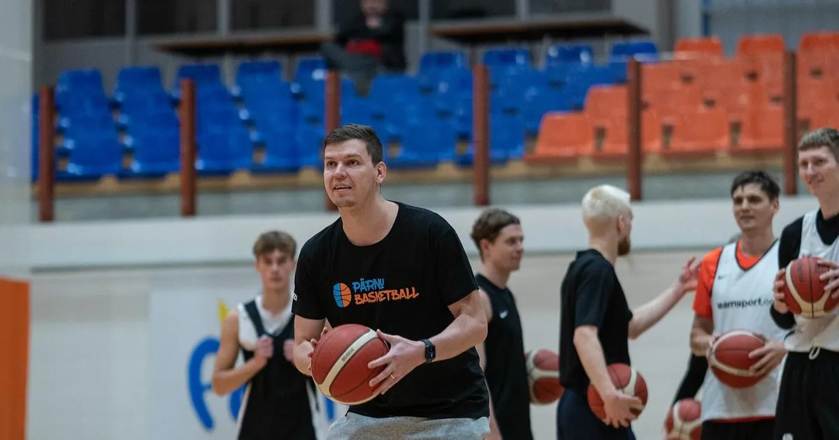 VIDEO ⟩ Sadama uus peatreener debüteeris kolmesteralli, noorte kaasamise ja 30punktilse võiduga