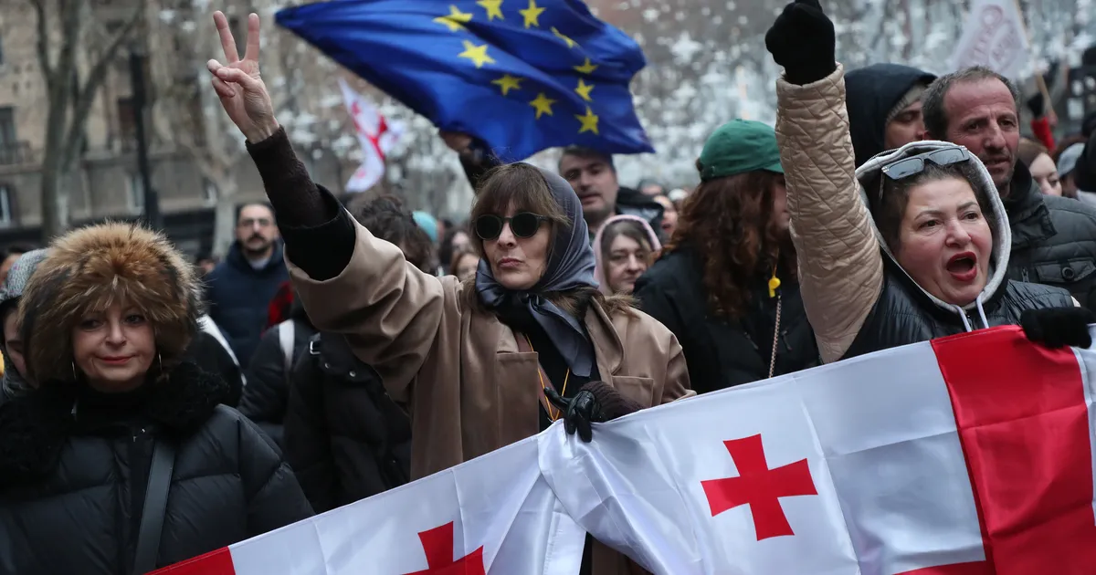 Ametist lahkuv Gruusia president keeldub uut riigipead tunnistamast