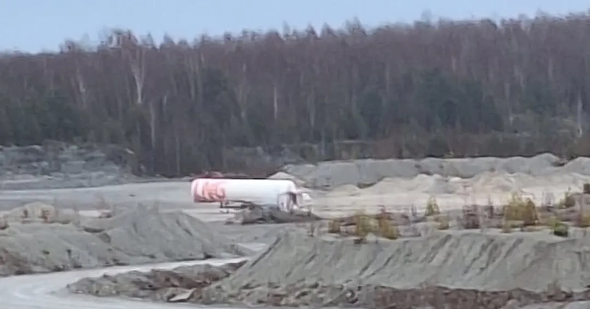 KAS NII ON OKEI? ⟩ Lekkiv maagaasi tsistern viidi ohutusse kohta ehk Vasalemma karjääri