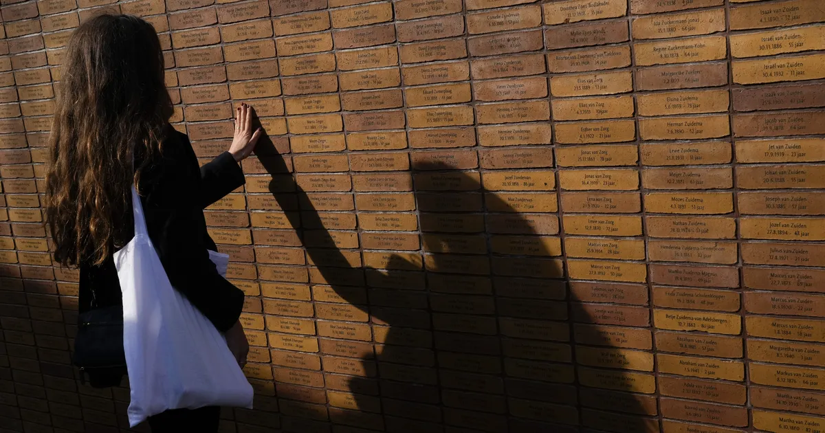 Natsivõimudega koostööd teinud hollandlased tulevad päevavalgele