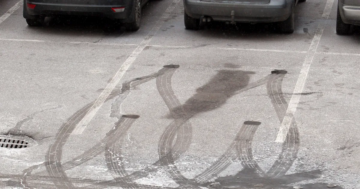 Temperatuur pendeldab null kraadi ümber