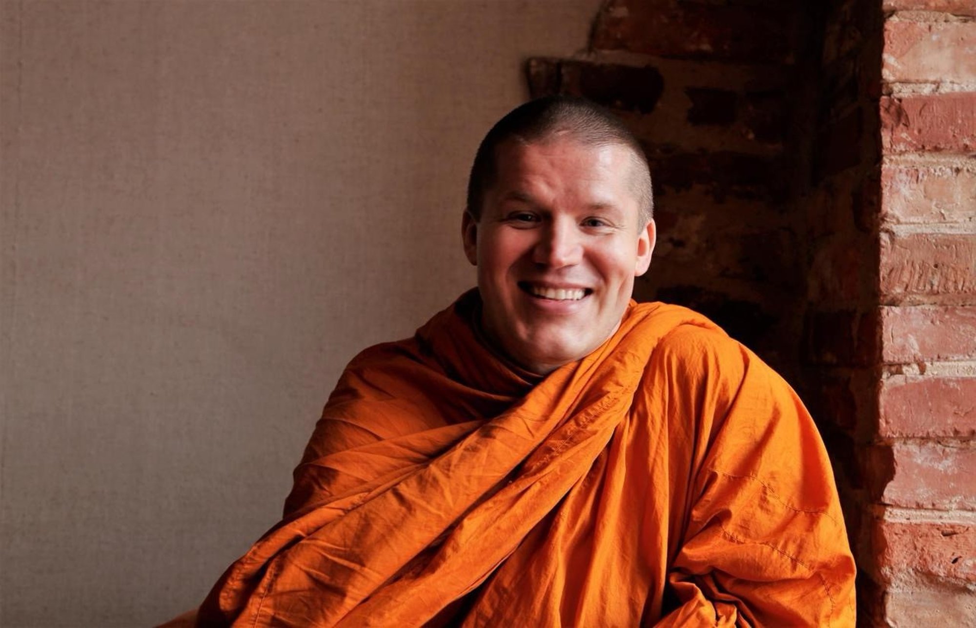 Edukast ettevõtjast sai munk. „Oleksin võinud iga kuu uue auto osta, aga see polnud enam rikkus“