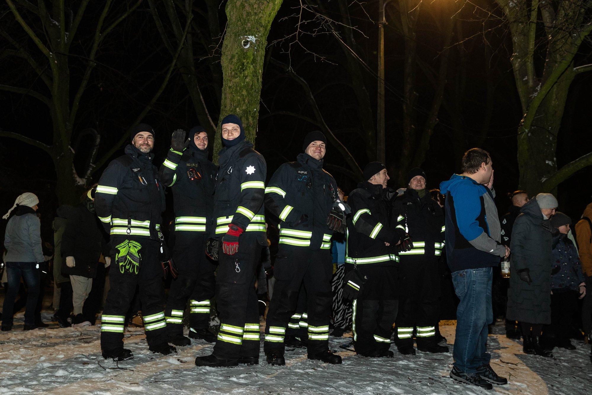 Päästjad ja politseinikud aastavahetuse eel: olge pürotehnika ja alkoholiga ettevaatlikud