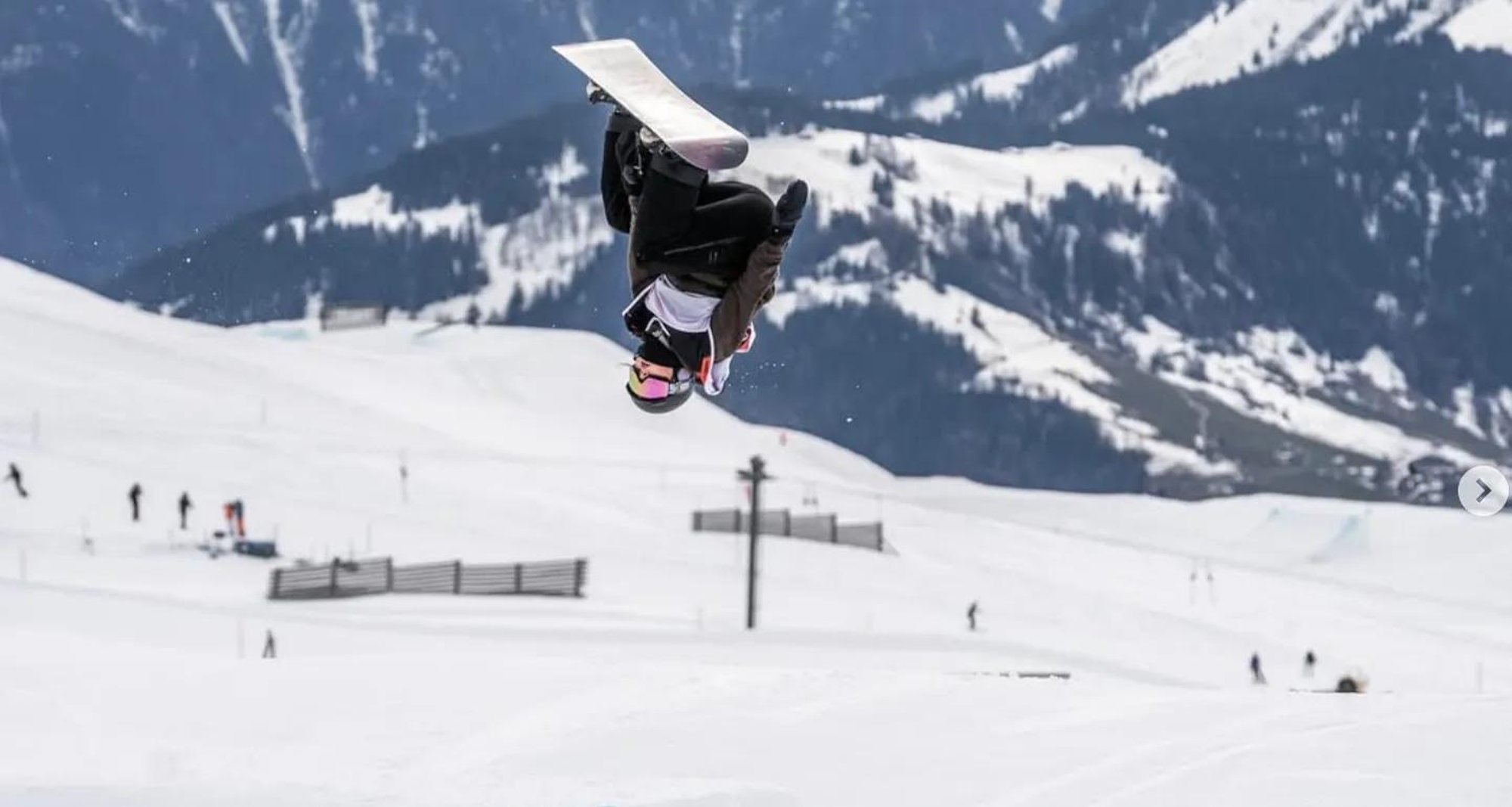 15-aastane lumelauatar Laura Anga teeb MK-debüüdi