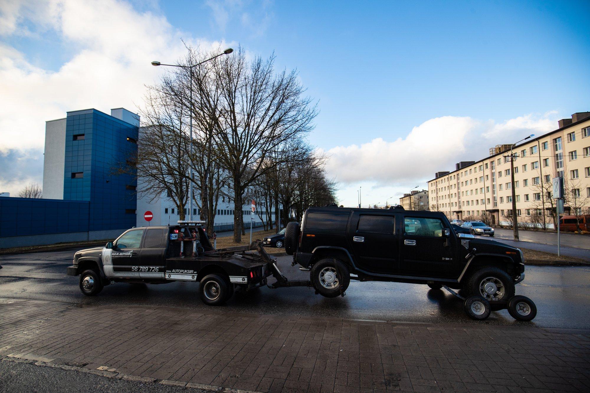 Korruptantide luksussõidukid viidi politseisse hoiule, millest tekkis riigile üle 440 000 euro kahju