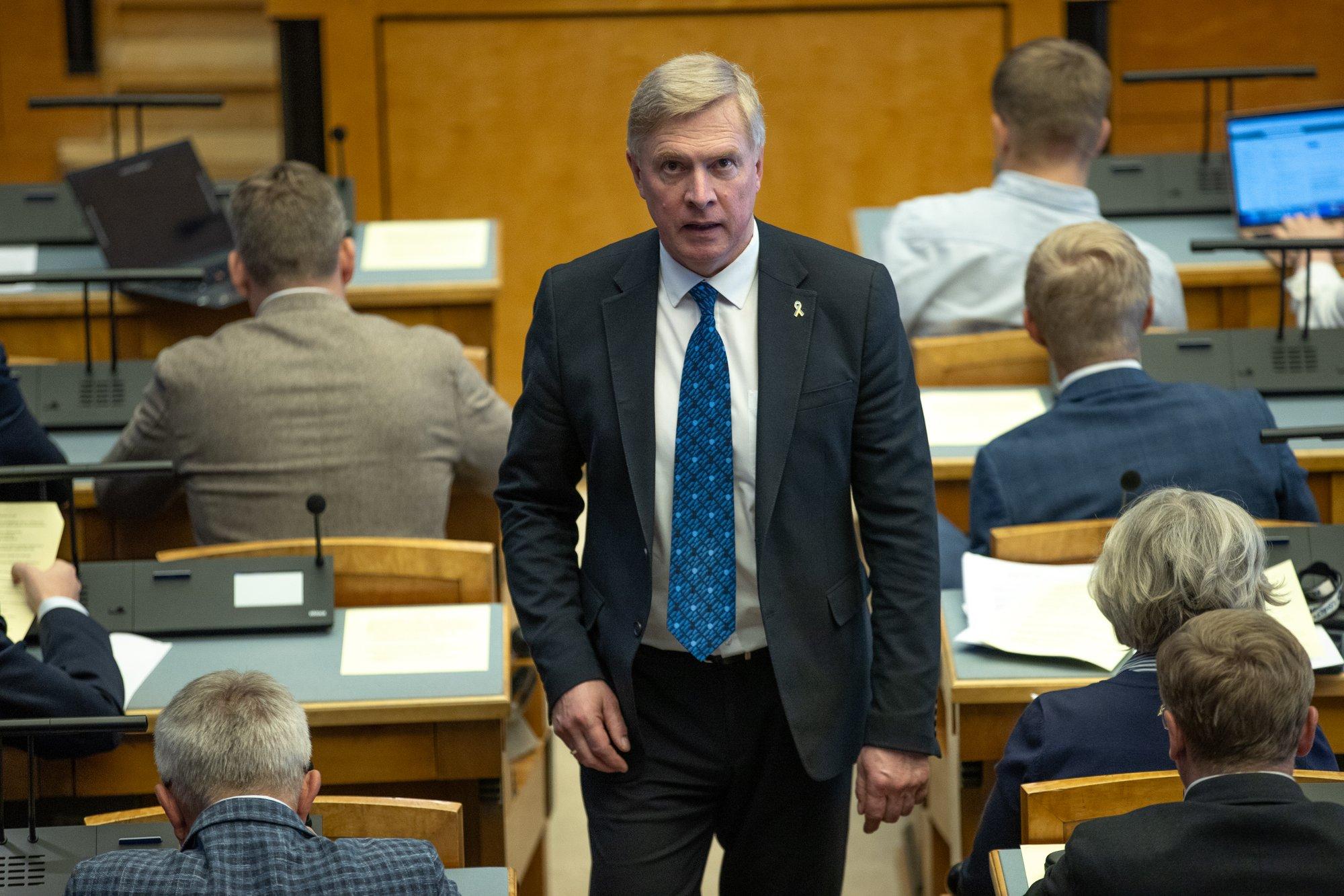 Uus samm Laaneti asjas. Prokuratuur taotleb eksministrilt saadikupuutumatuse võtmist