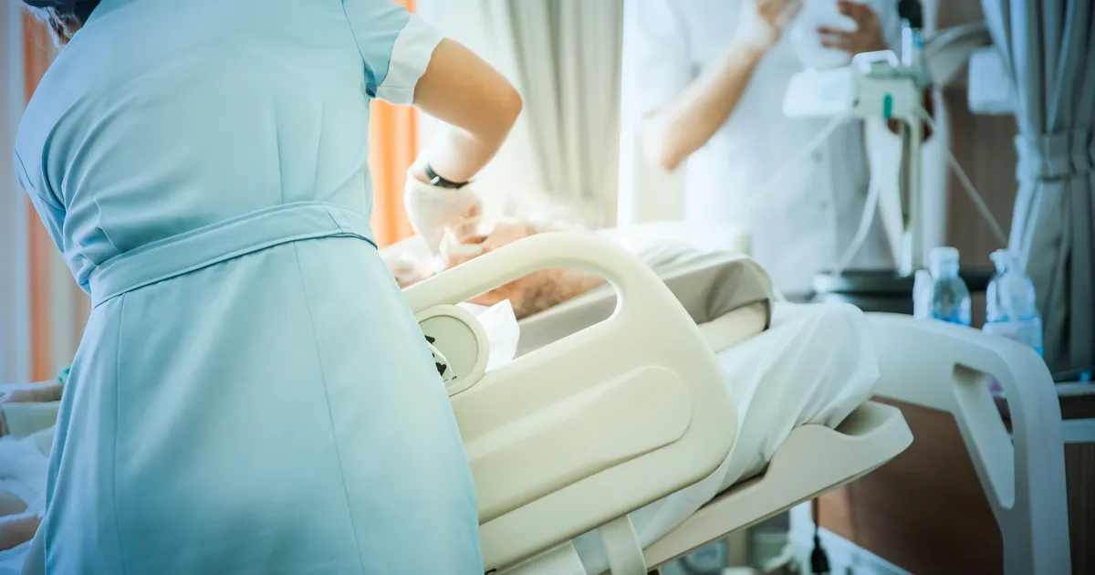 Õendusabi paraneb: uus määrus lihtsustab nõudeid ja tugevdab õdede rolli