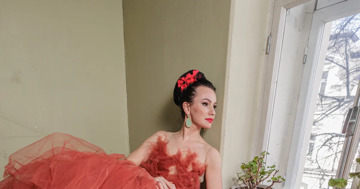 VIDEO ⟩ Silvia Ilvese spontaanne esitus Tommy Cashi loost lööb laineid: kaks korda kuulasin ja siis kohe mängisin