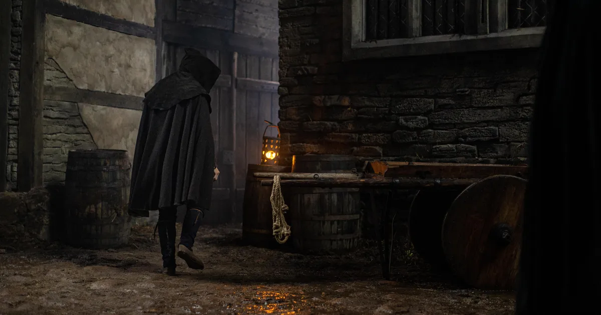 Karistuseks majaisanda ette või kolm marka trahvi: haruldased ajaloodokumendid räägivad Eesti keskaegsest ööelust