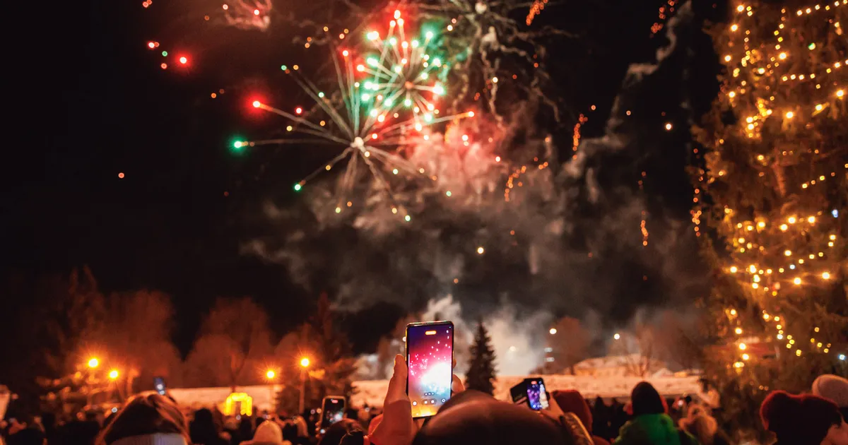 GALERIID ⟩ Narvas võeti uus aasta vastu lausa kaks korda