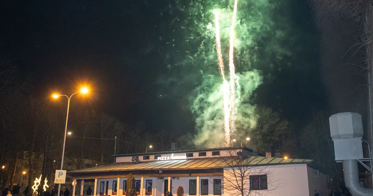 LUGEJA VIDEOD ⟩ Pealinna inimesed panid manitsustest hoolimata südalinnas püsti tohutu tulemöllu