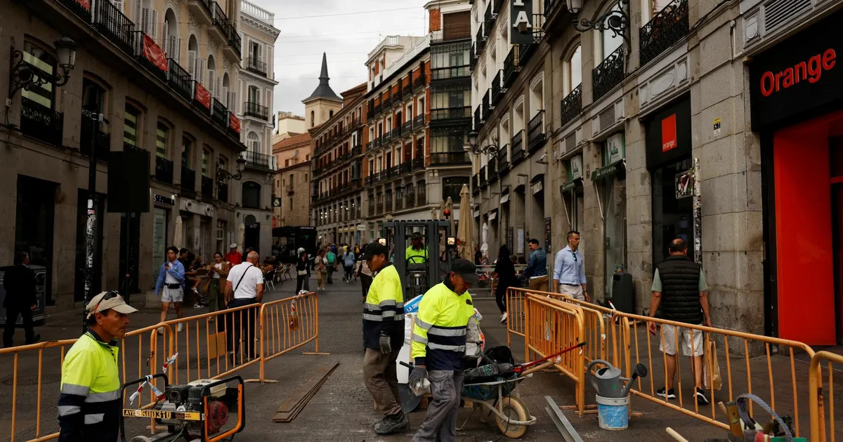 KOHALIK VAADE ⟩ Hispaania majanduse käsi käib hästi, ent elanike oma mitte