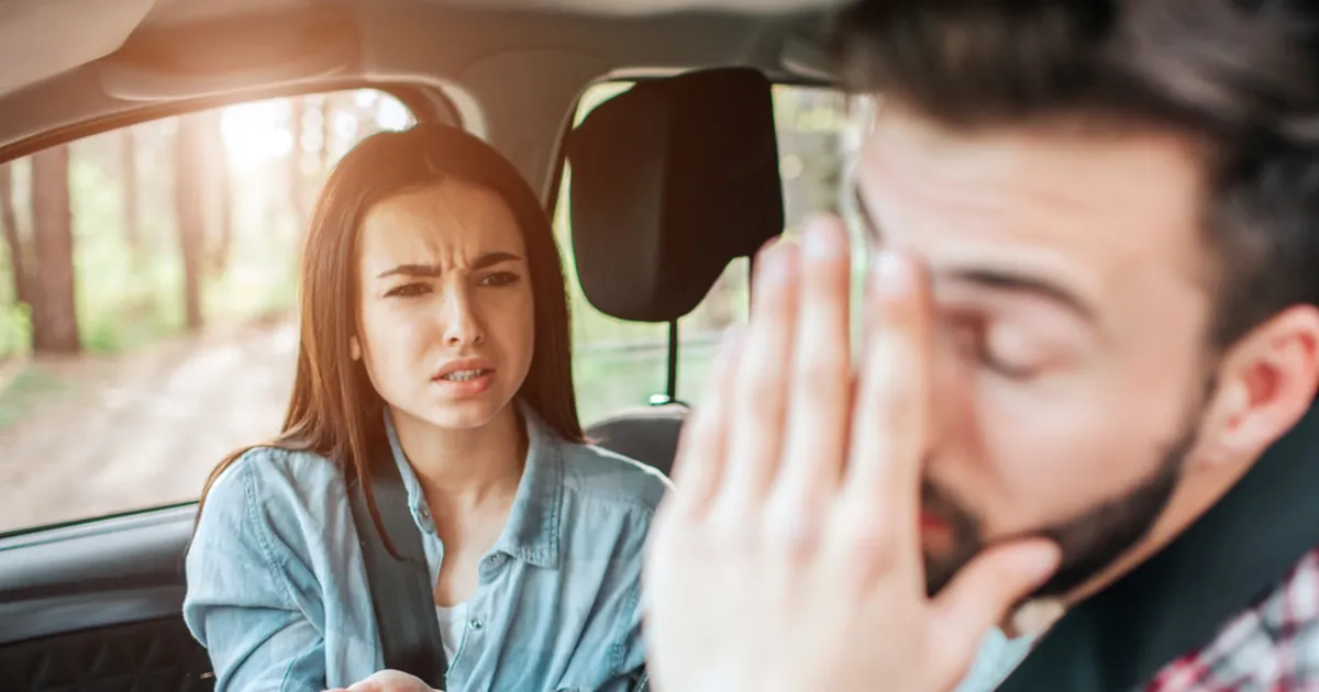 MEHE PIHTIMUS ⟩ Kihlatu keeldub mu autosse istumast ühel veidral põhjusel – kas peaksin temast lahku minema?