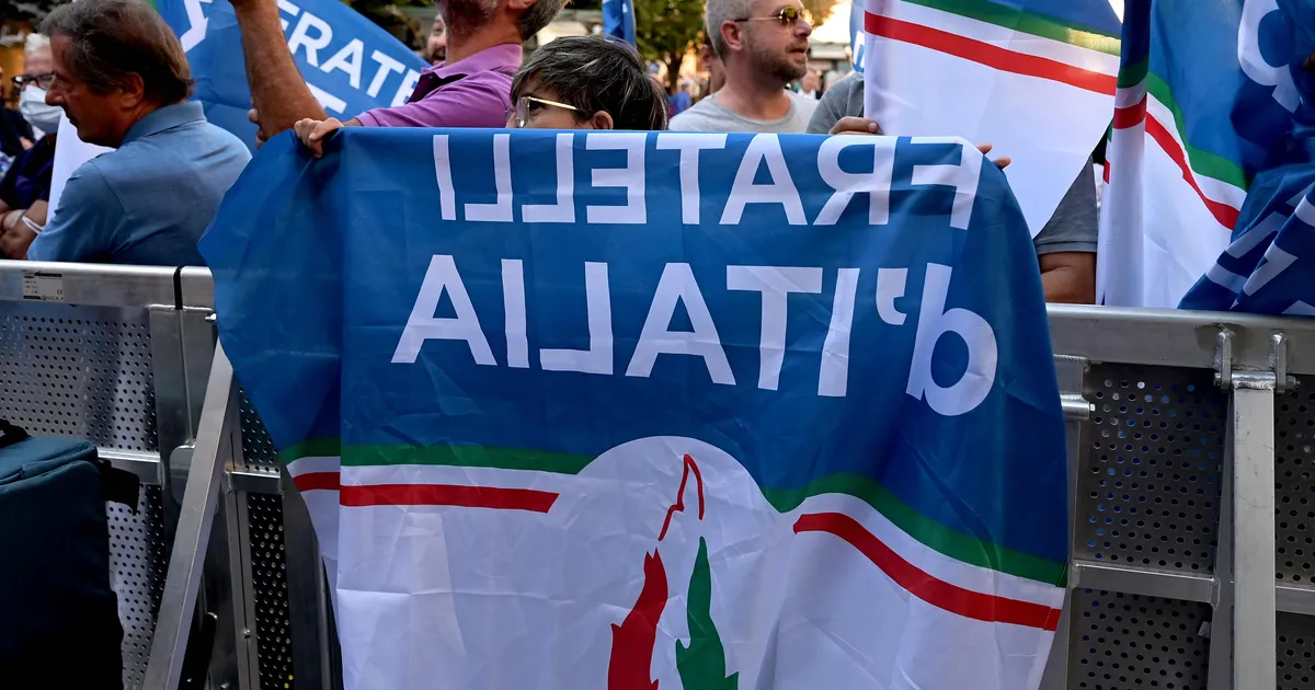 Meloni keeldub partei vastuolulist logo muutmast