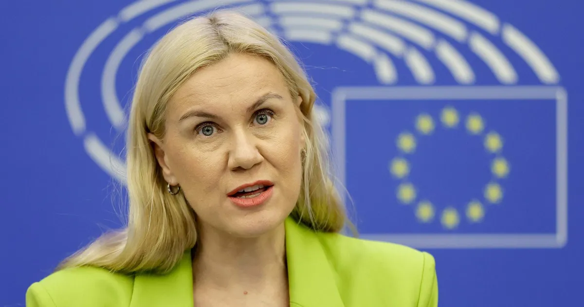 NÄDALA NÄGU ⟩ Kadri Simsoni minek kui ajastu lõpu lõpp