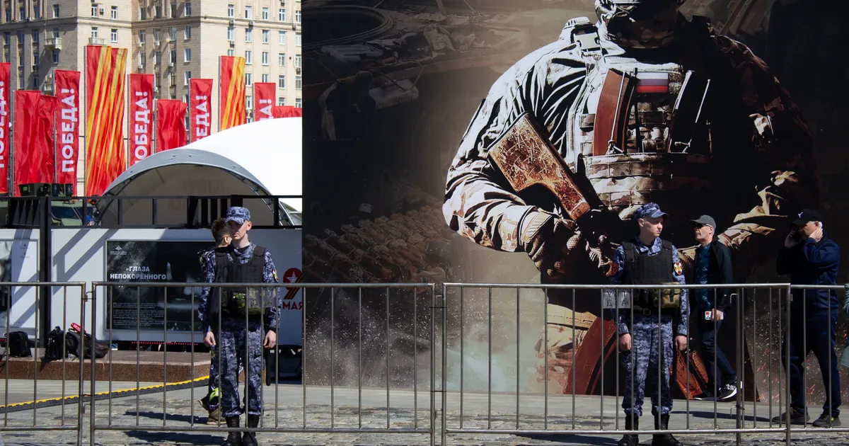 VÕLTSRAHU HIND? ⟩ Ukrainlased pingutavad Trumpi võludes nabad paigast