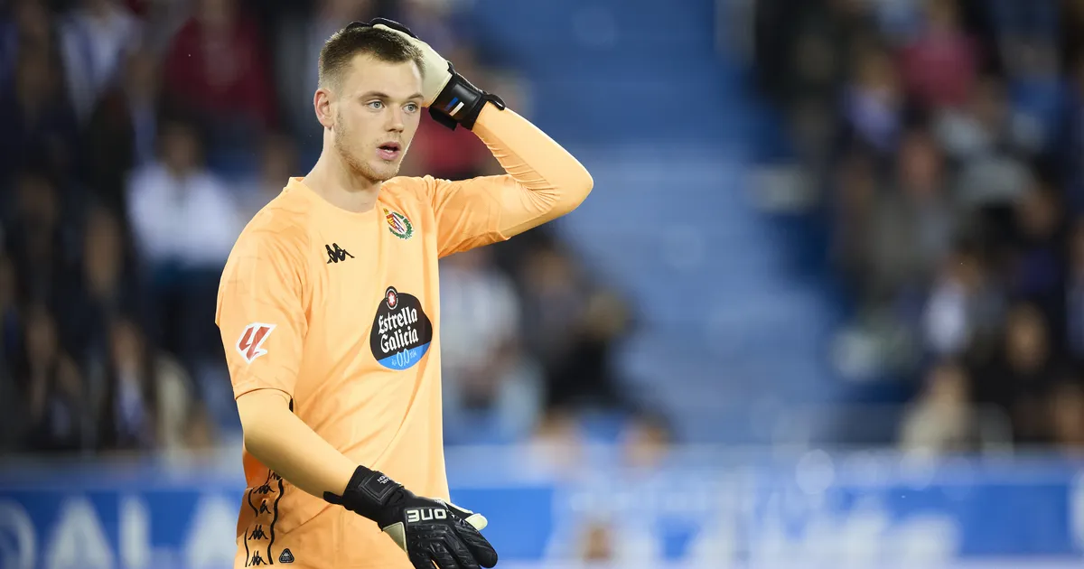 Karikamängus valusalt kukkunud Hein vahetati avapoolajal välja