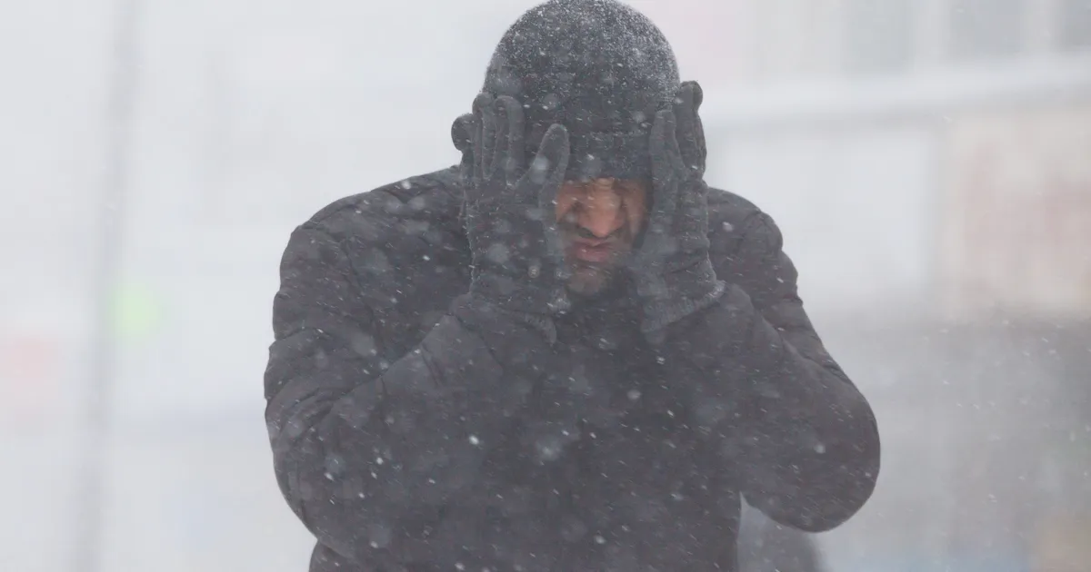 Järjekordne lumesadu ja tuisk toovad kuni 10 sentimeetrit lumelisa