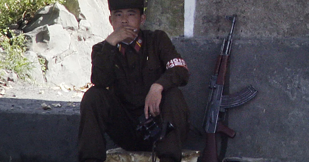 RAINER SAKS ⟩ Langes vangi kaks Põhja-Korea sõdurit – mida me neist teame?