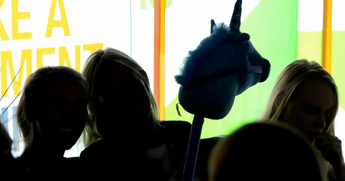 Kesk-Eestis lõpetas alustavate iduettevõtjate programm