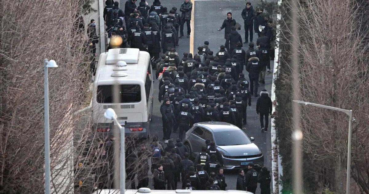 ÜLEVAADE ⟩ Vahi alla võetud Lõuna-Korea presidenti võib ähvardada surmanuhtlus