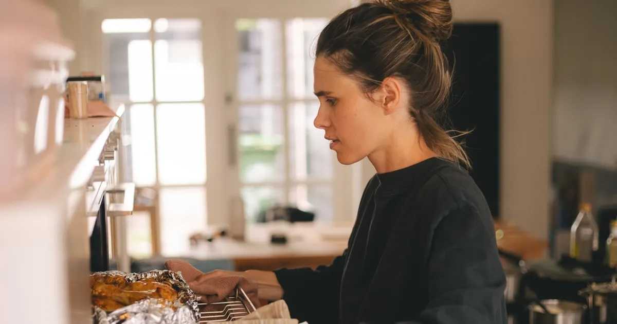 PROOVI KINDLASTI ⟩ Profikokkade salatrikk annab ahjukanale eriti krõbeda naha