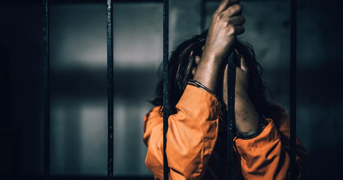 RAHA NIMEL ⟩ Üheaastast tütart mürgitanud ja filminud sisulooja võeti vahi alla