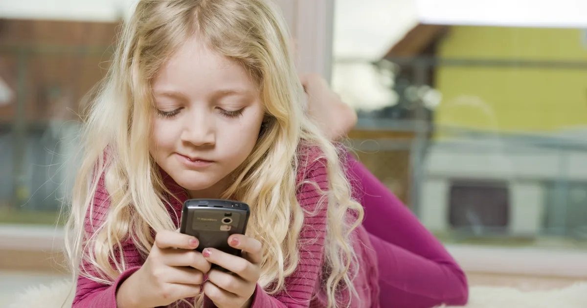 Kuueaastane tüdruk helistas purjus isa pärast politseisse ja palus abi