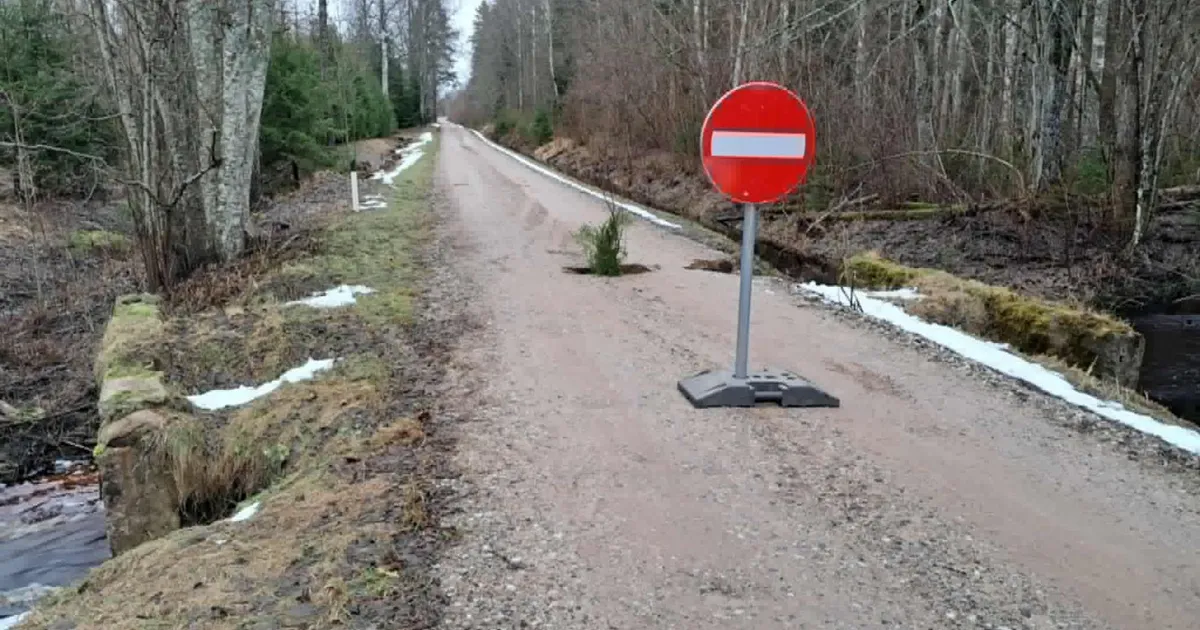 Piltuudis ⟩ Suurvesi lõhkus Häädemeeste vallas tee