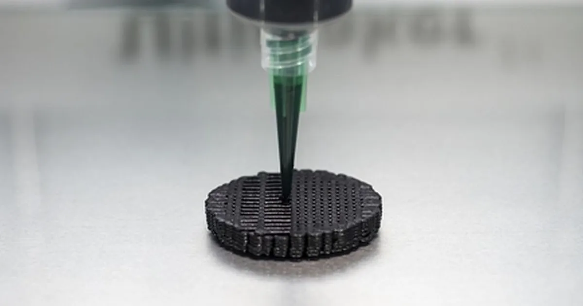 VAATA VIDEOT ⟩ Elus aku sööb suhkrut ja annab elektrit – siiski mitte veel majale ja autole