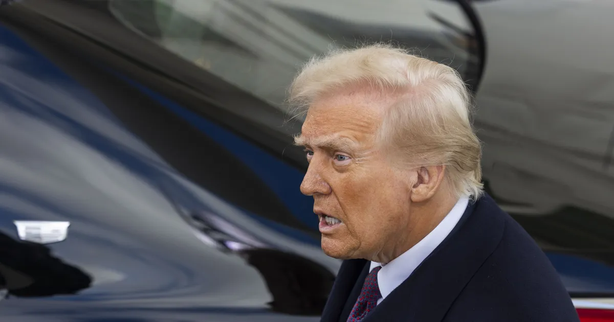 Trump saadab USA ja Mehhiko piirile 1500 lisasõdurit